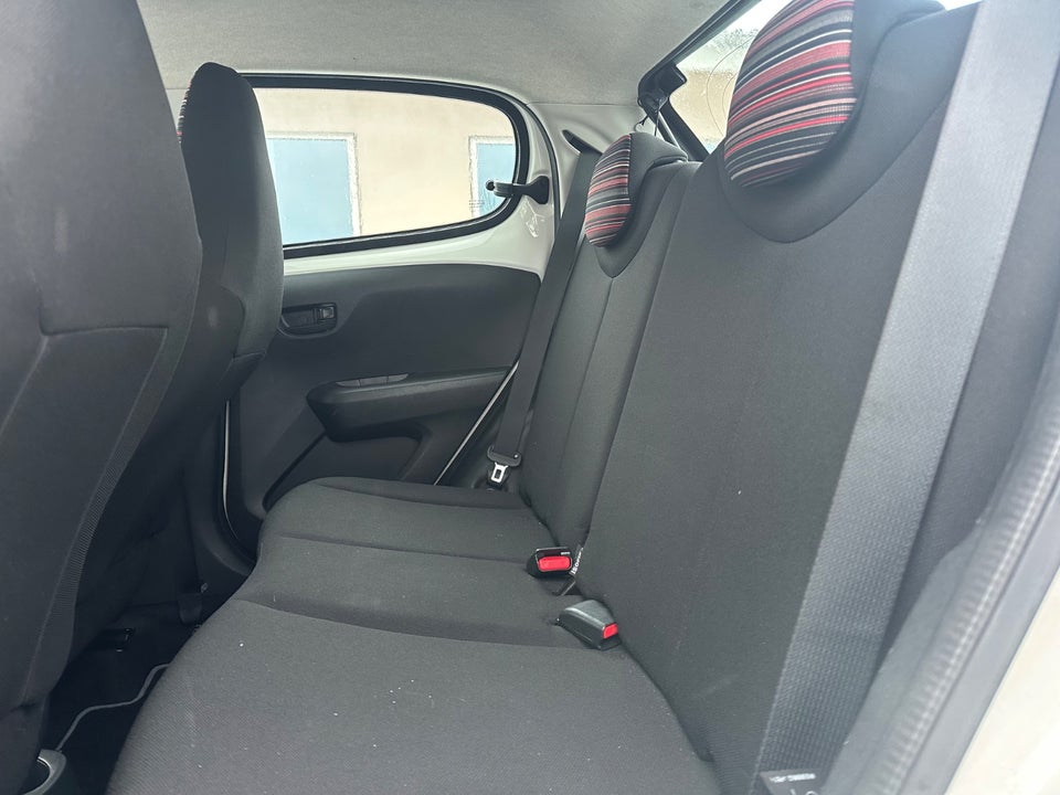 Citroën C1 1,2 PureTech Shine 5d