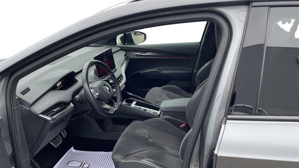 Skoda Enyaq 60 iV Sportline 5d