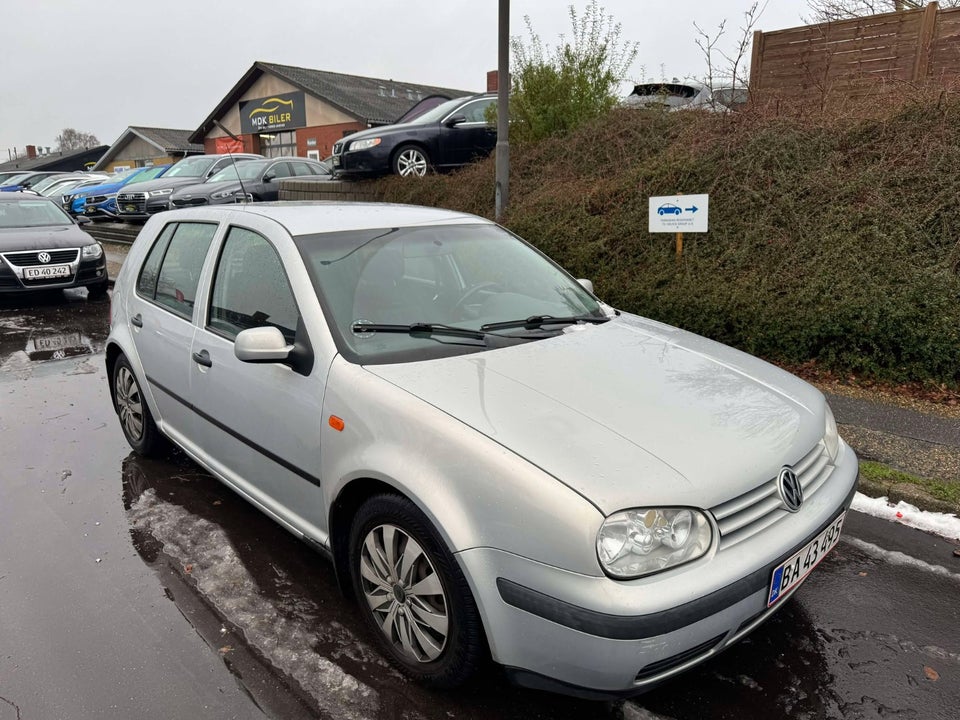 VW Golf IV 1,6  5d