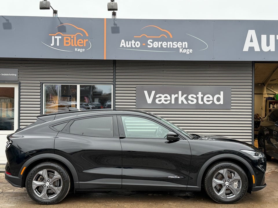 Ford Mustang Mach-E 75 Standard Range 5d