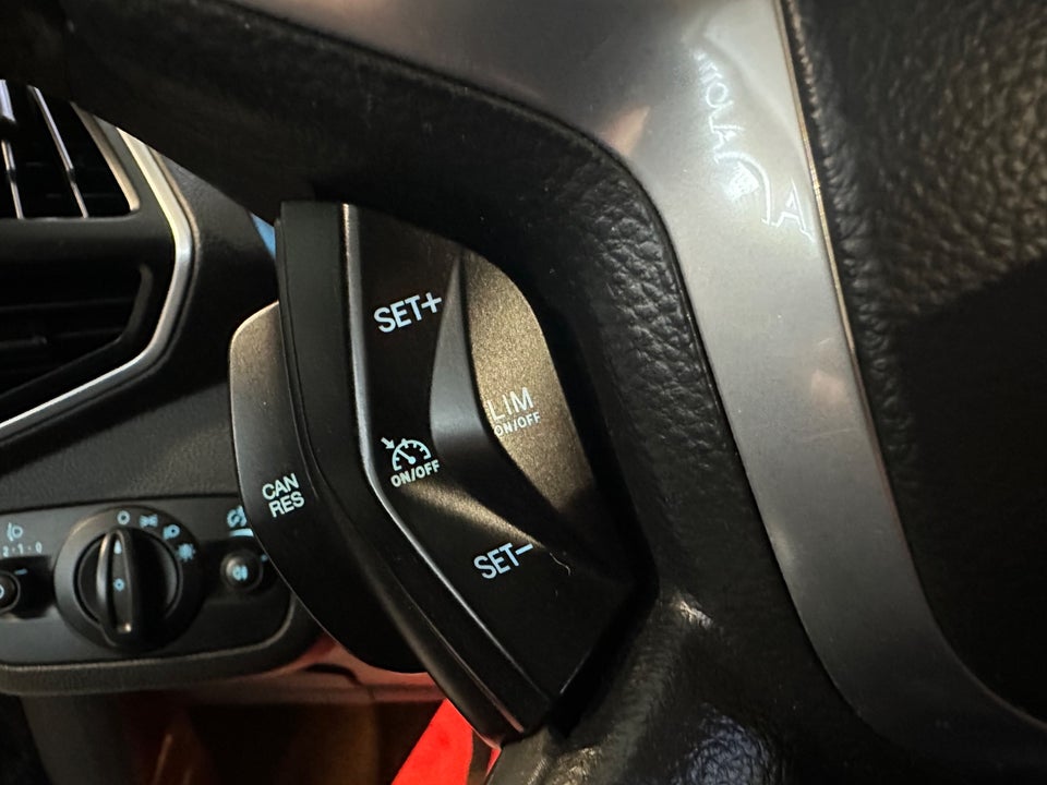 Ford Kuga 2,0 TDCi 140 Titanium 5d