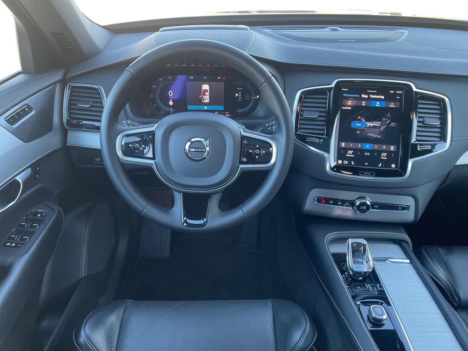 Volvo XC90 2,0 T8 ReCharge Ultimate Dark aut. AWD 7prs 5d