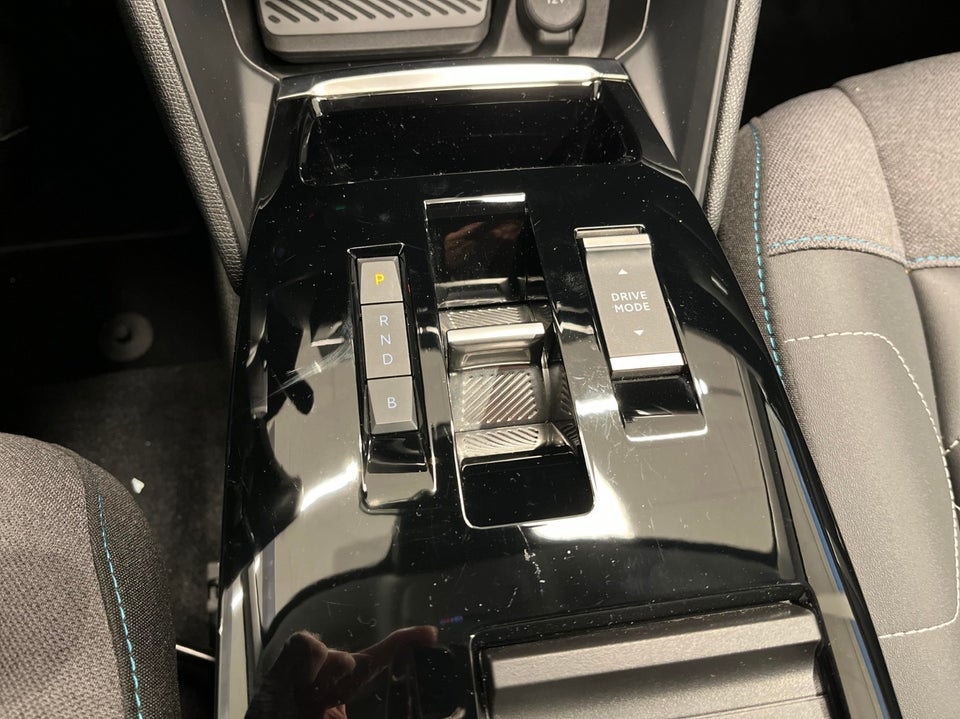 Citroën ë-C4 X 50 Max 4d