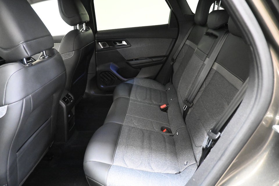 Citroën C5 X 1,6 Hybrid Concorde EAT8 5d