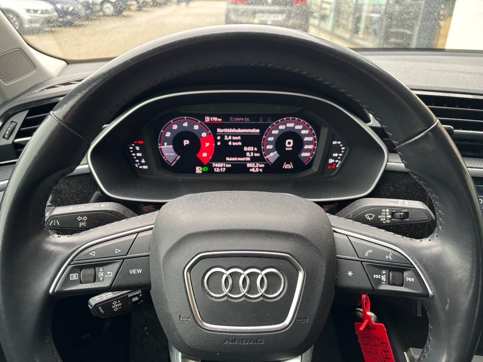 Audi Q3 35 TFSi Advanced Prestige S-tr. 5d