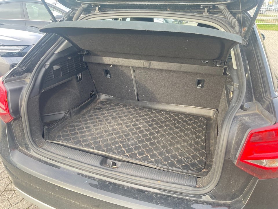 Audi Q2 1,6 TDi 116 S-tr. 5d