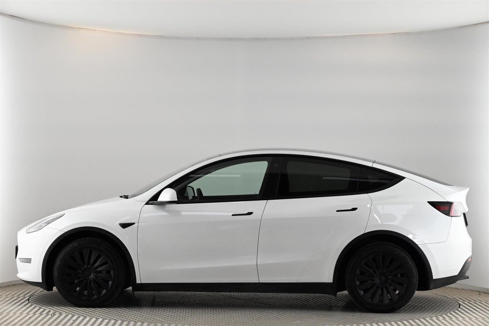 Tesla Model Y Long Range AWD 5d