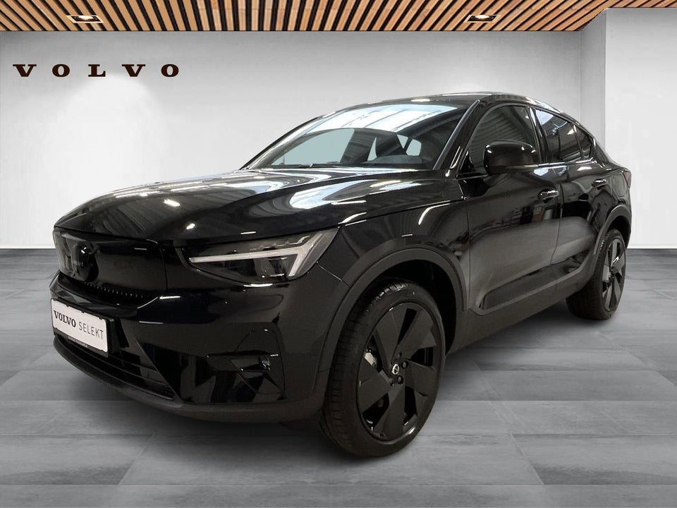 Volvo EC40 Extended Range Black Edition 5d