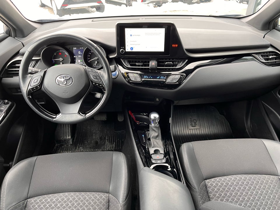 Toyota C-HR 1,8 Hybrid C-LUB Premium CVT 5d