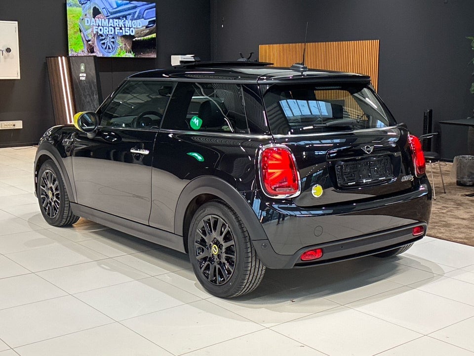 MINI Cooper SE Edition Premium Plus 3d