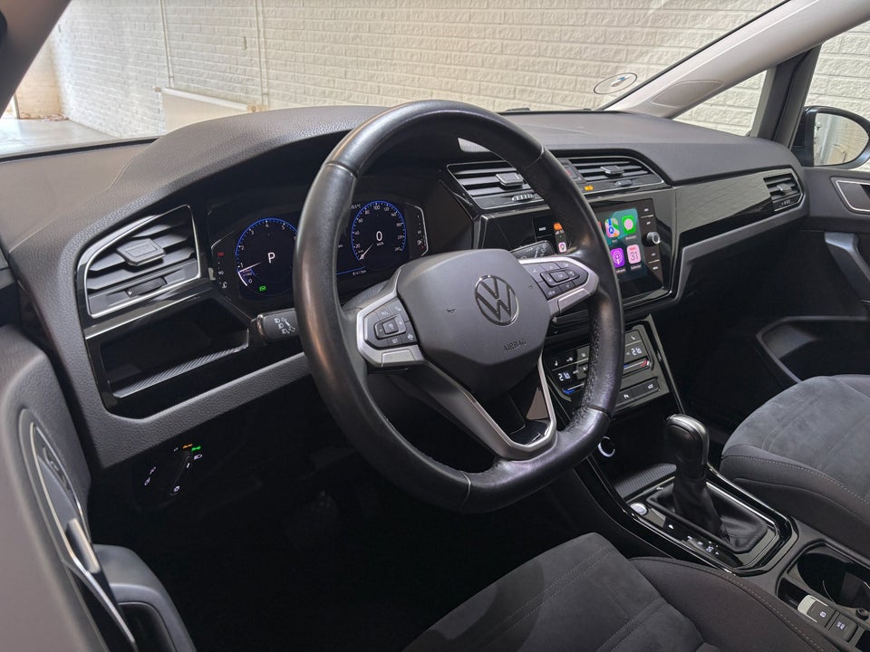 VW Touran 1,5 TSi 150 Highline DSG 7prs 5d