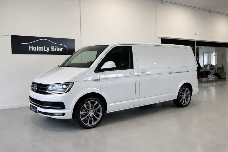 VW Transporter 2,0 TDi 204 Kassevogn DSG lang