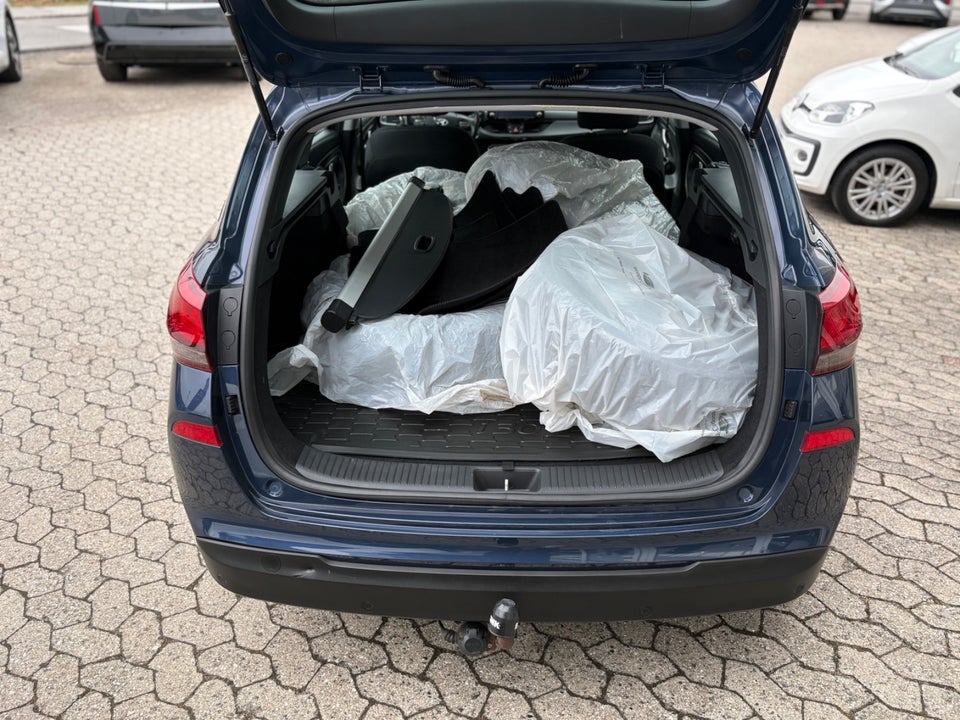 Hyundai i30 1,0 T-GDi Trend stc. 5d