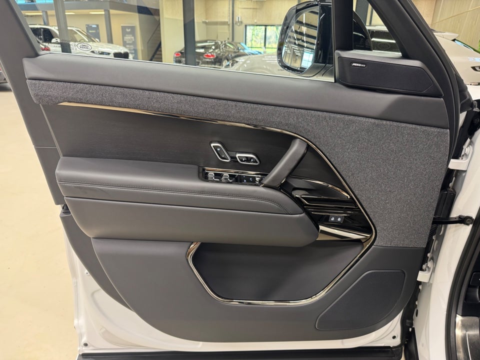 Land Rover Range Rover Sport 3,0 P460e Dynamic SE aut. 5d