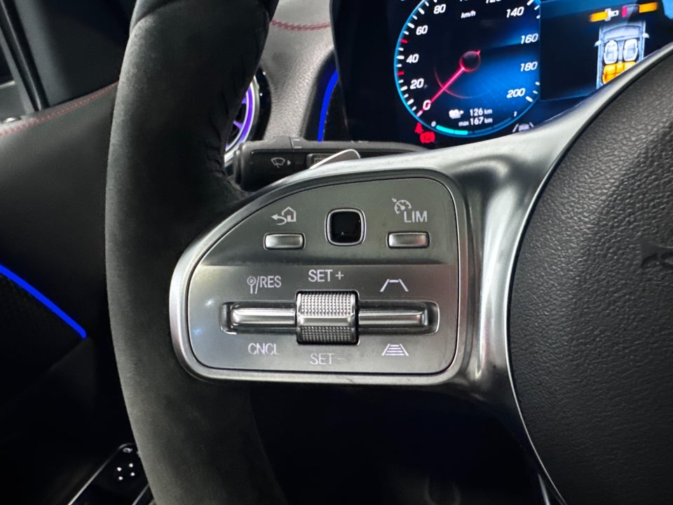 Mercedes EQB300 AMG Line 4Matic 5d