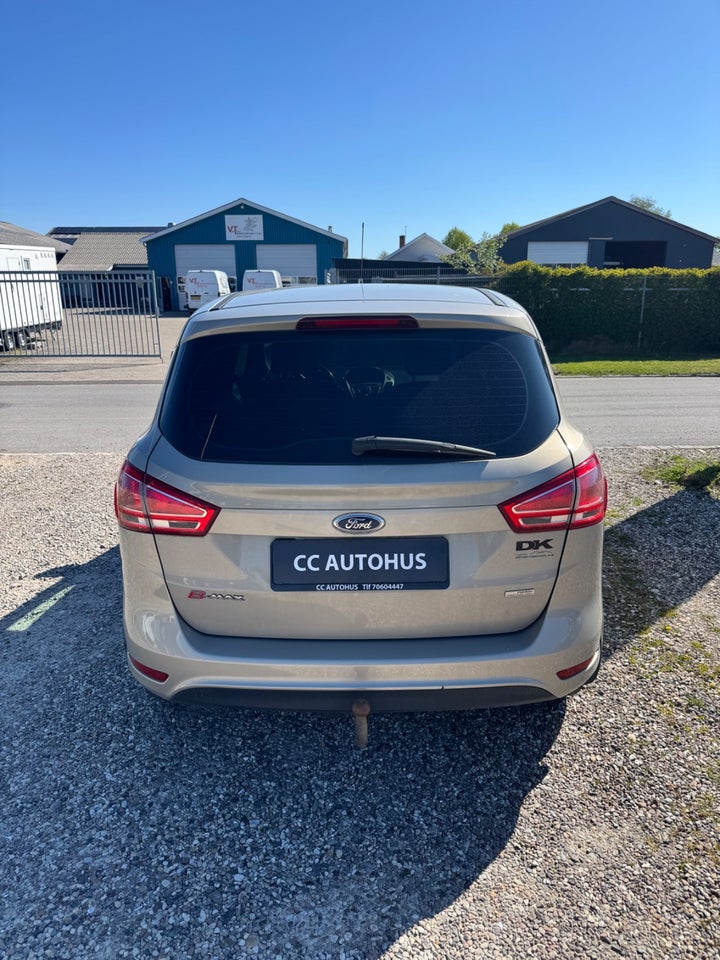 Ford B-MAX 1,0 SCTi 100 Titanium 5d