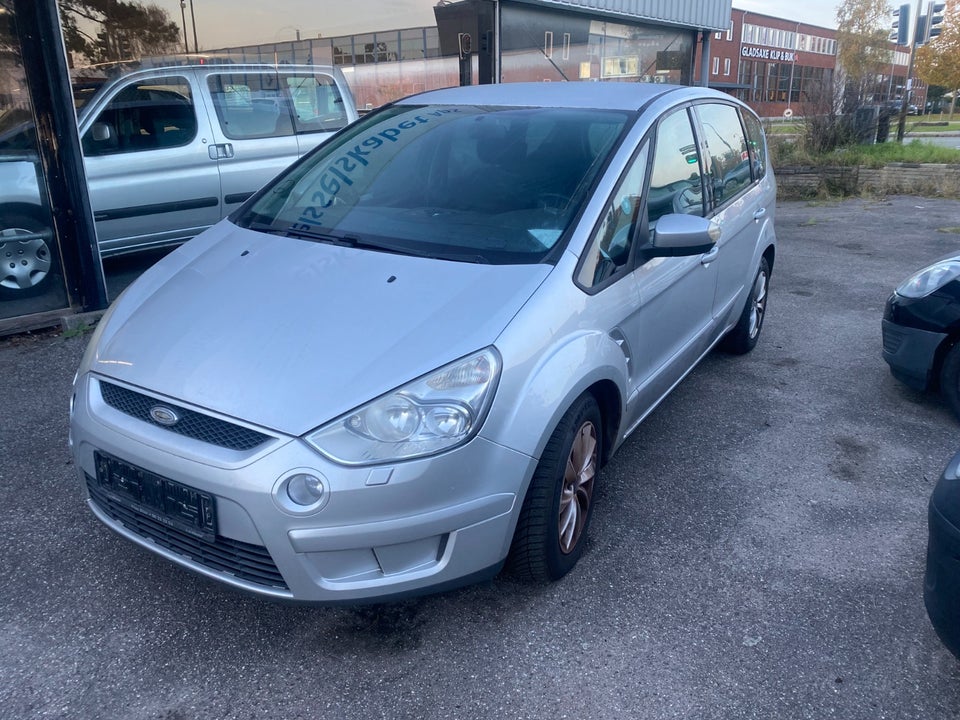 Ford S-MAX 1,8 TDCi 125 Trend 7prs 5d