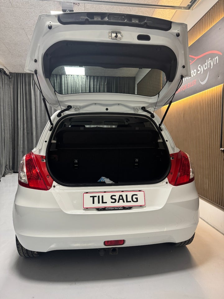 Suzuki Swift 1,2 Dualjet Exclusive 5d