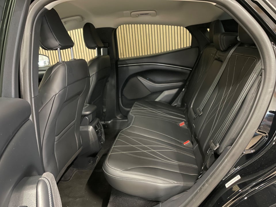 Ford Mustang Mach-E 75 Standard Range 5d