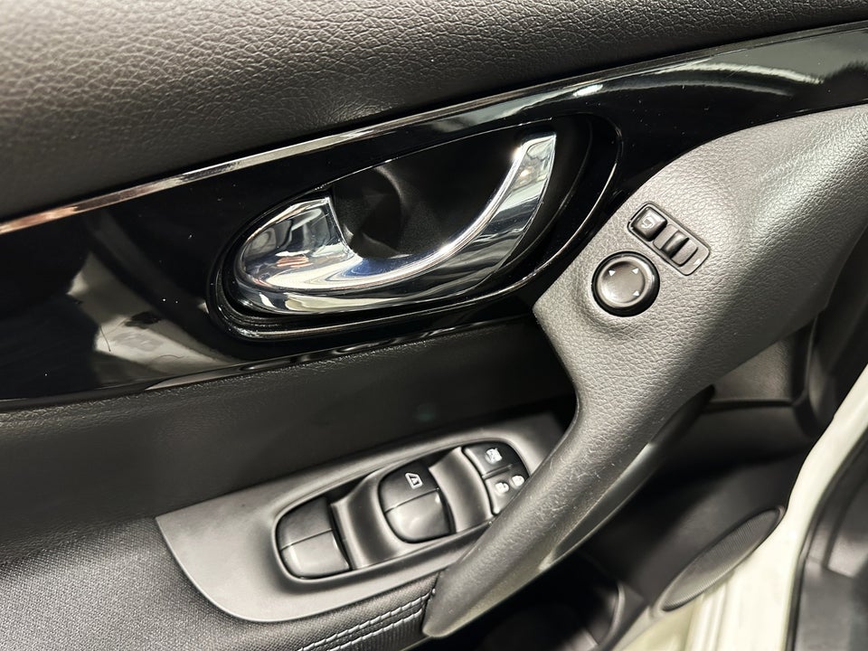 Nissan Qashqai 1,2 Dig-T 115 N-Vision X-tr. 5d