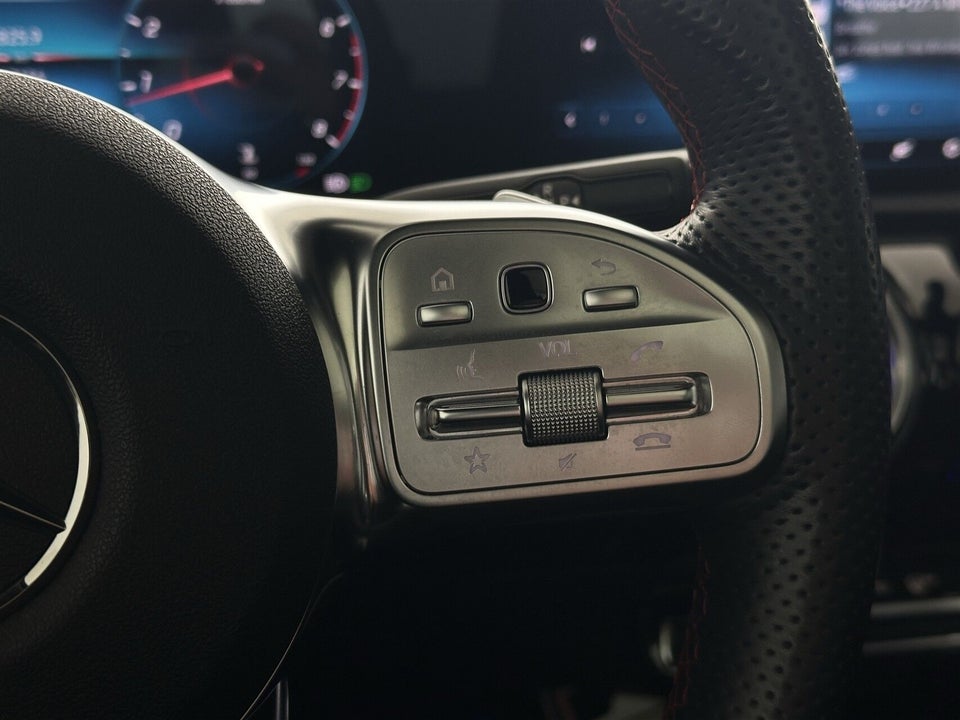 Mercedes A200 1,3 AMG Line aut. 5d