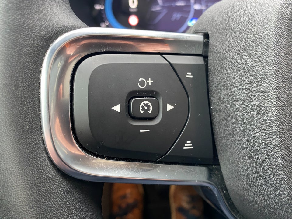 Volvo C40 P6 ReCharge Core 5d