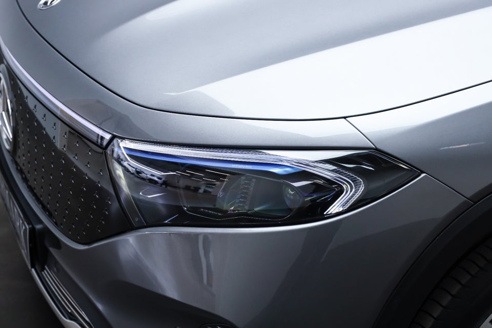 Mercedes EQB350 Progressive Advance Plus 4Matic 5d