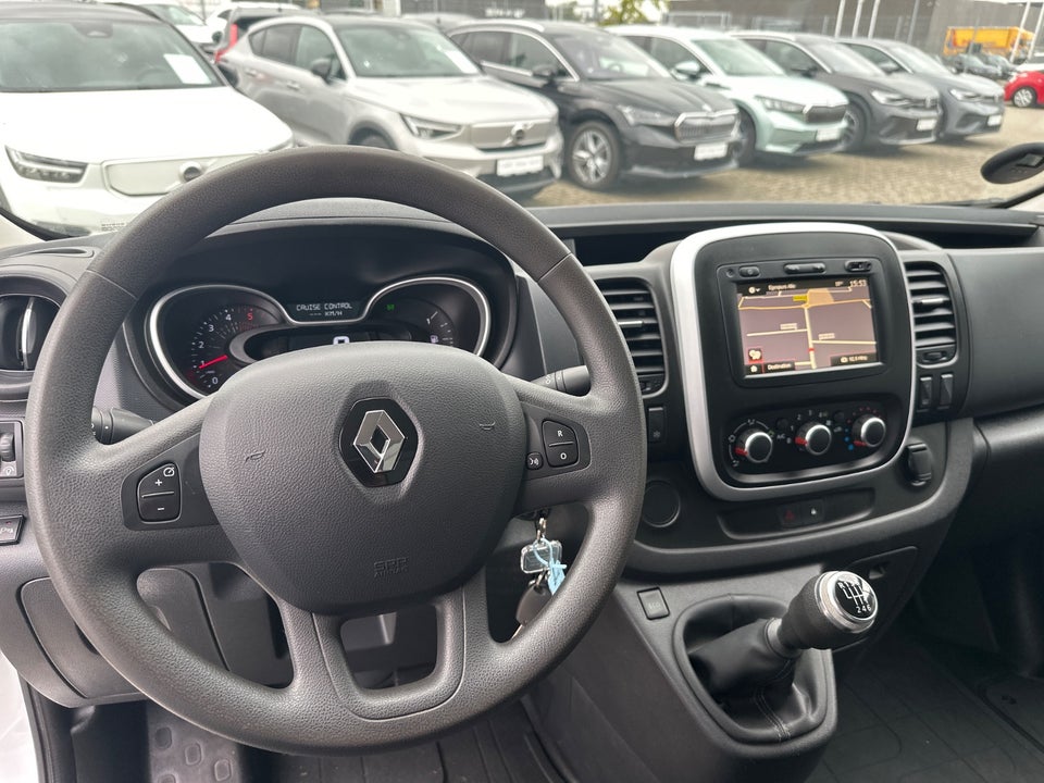 Renault Trafic T29 2,0 dCi 120 L2H1