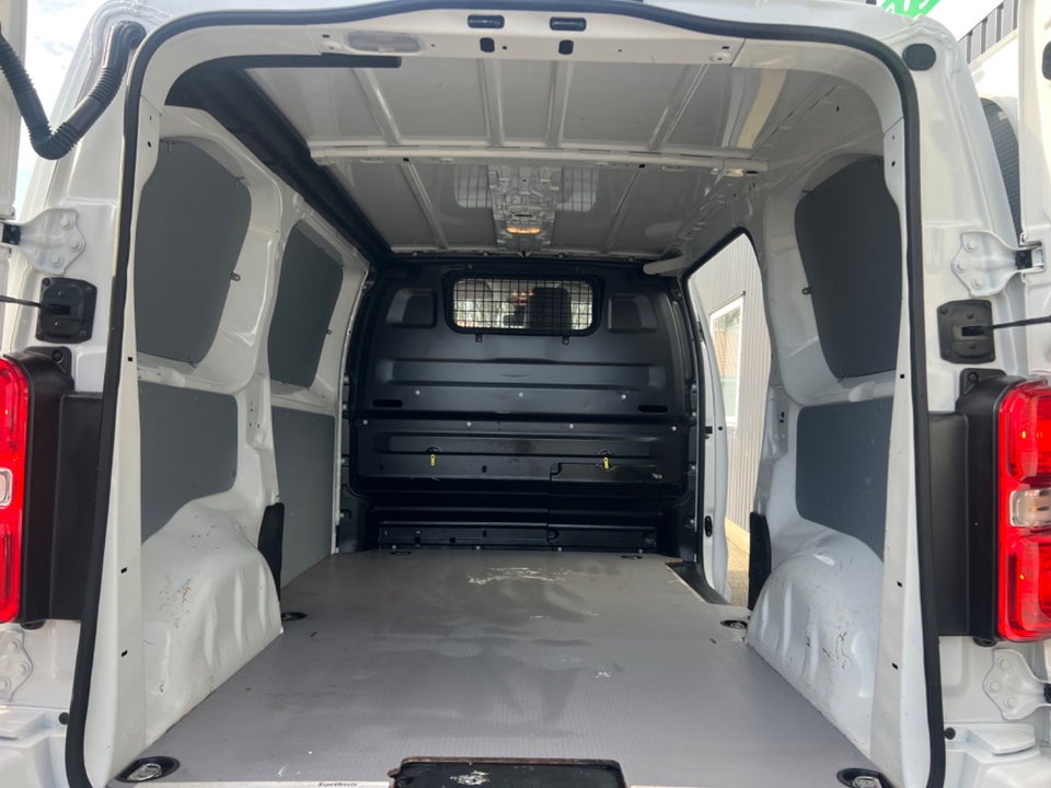 Peugeot Expert 2,0 BlueHDi 122 L2 Plus Van