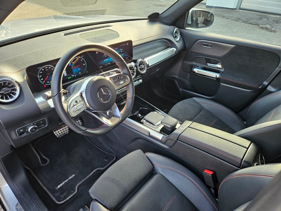 Mercedes EQB250 AMG Line 5d