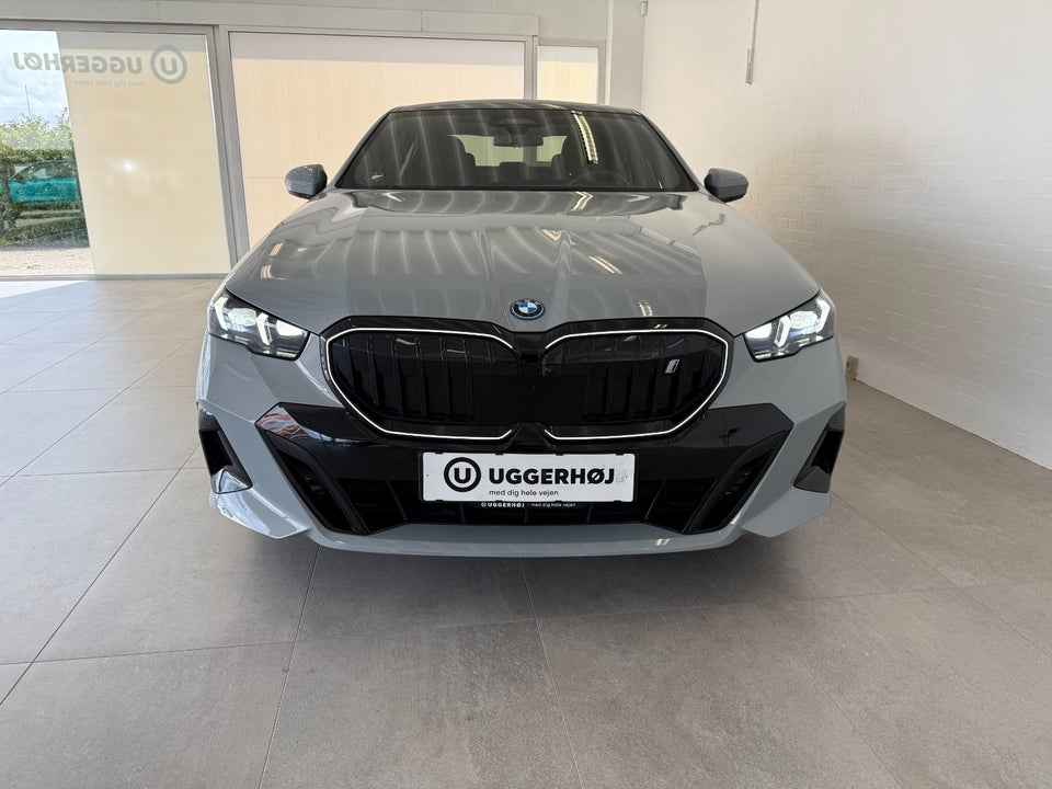 BMW i5 eDrive40 M-Sport Pro 4d