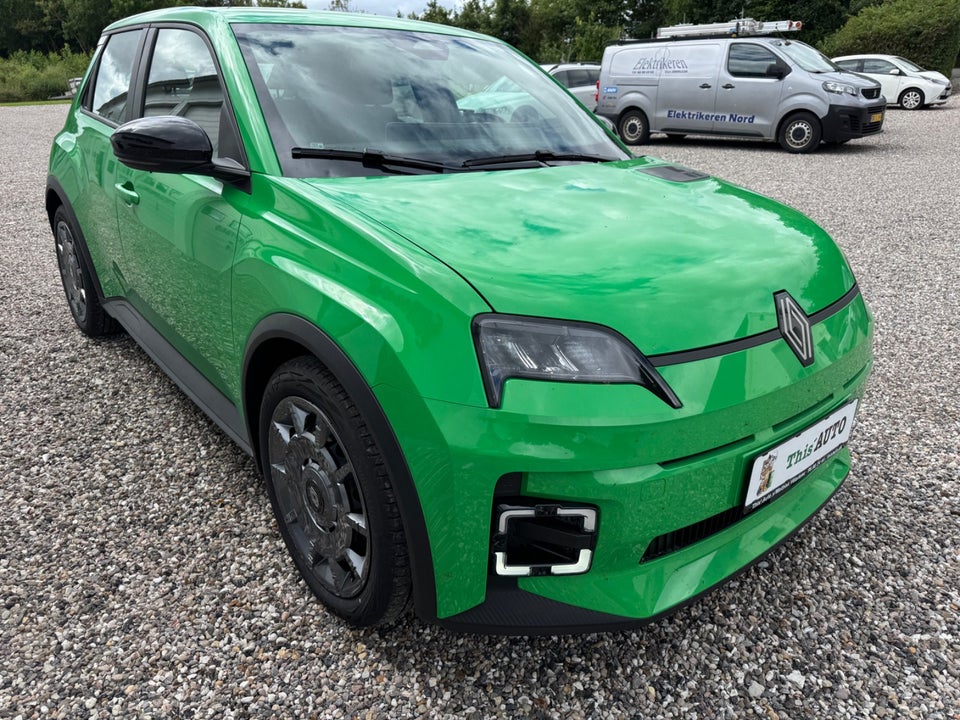 Renault 5 E-Tech 40 Evolution 5d