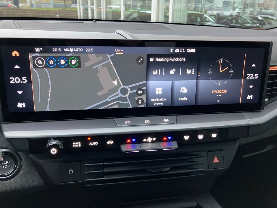 Opel Grandland-e 73 GS Sky 5d