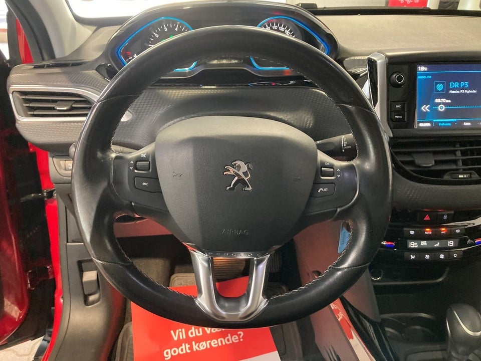 Peugeot 2008 1,2 PureTech 110 Allure EAT6 5d