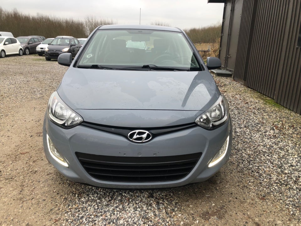 Hyundai i20 1,25 Classic XTR+ 5d