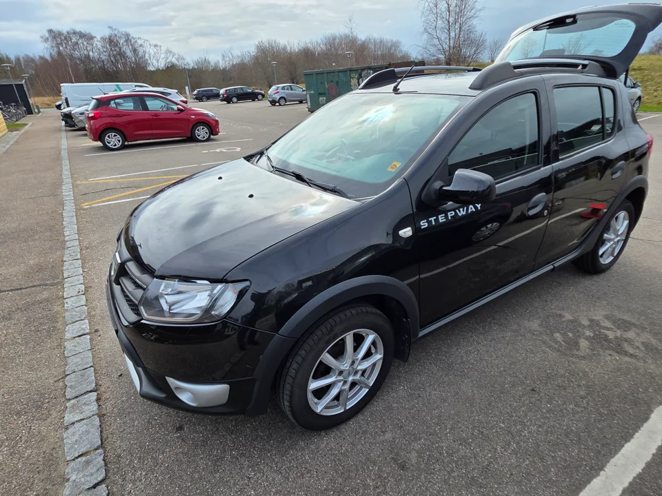 Dacia Sandero Stepway 1,5 dCi 90 Prestige 5d