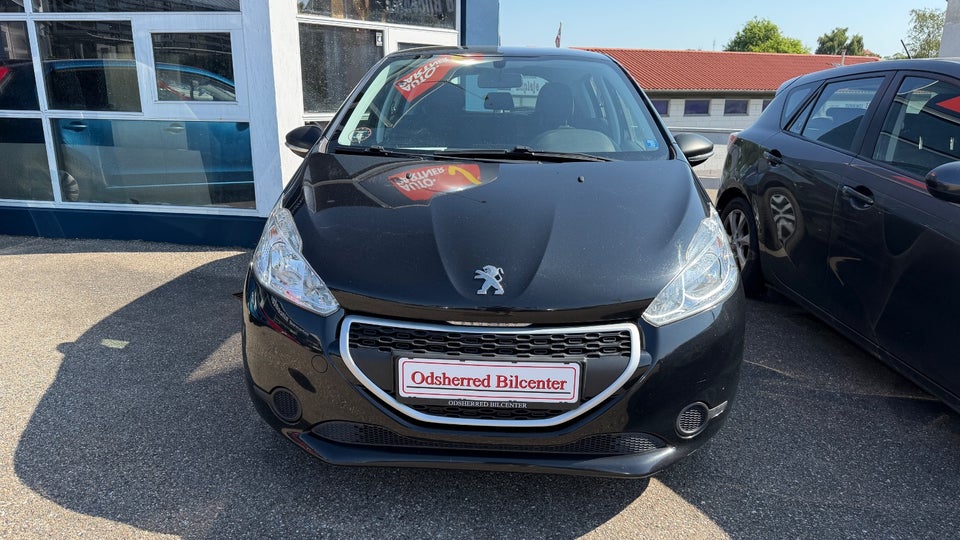 Peugeot 208 1,0 VTi Access 5d