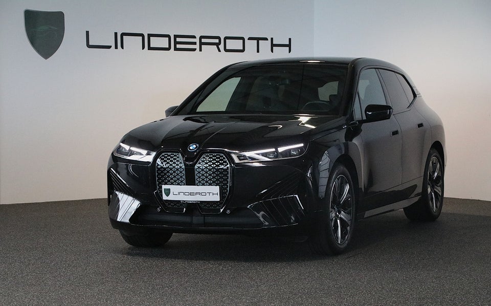 BMW iX xDrive40 Sport 5d