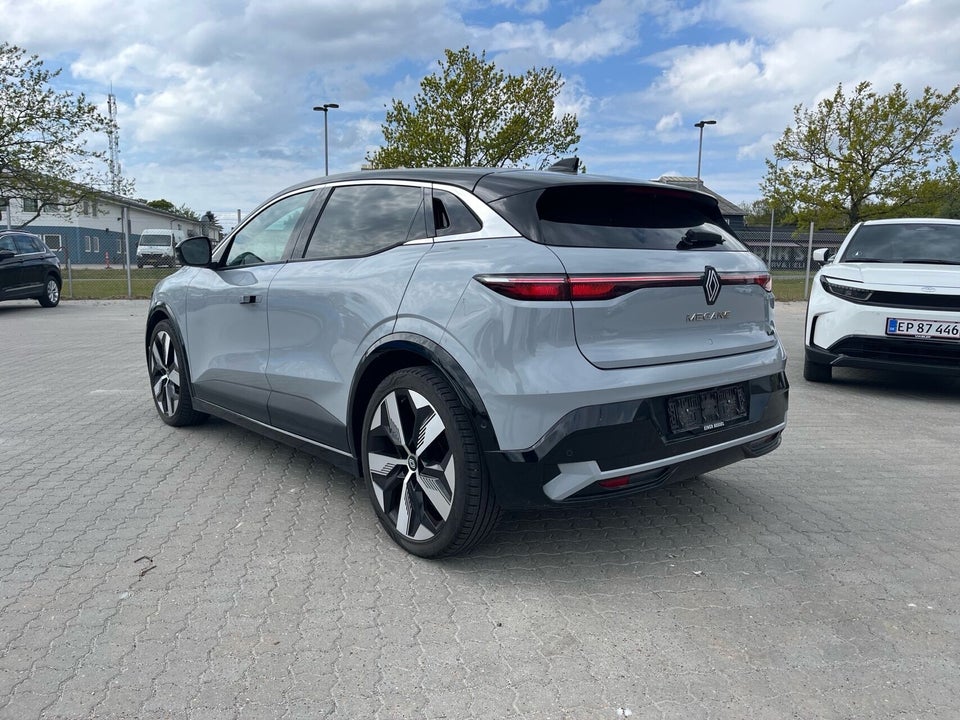 Renault Megane E-Tech 60 Techno 5d