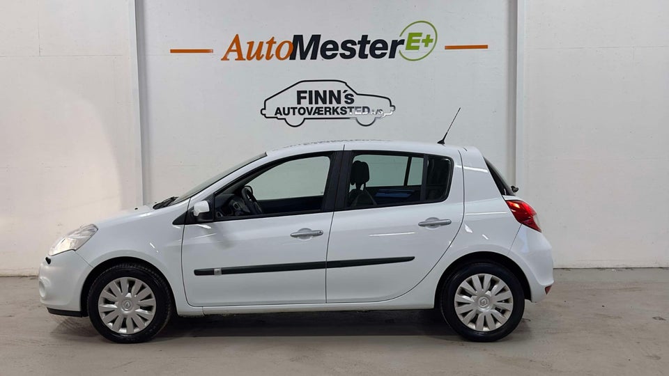 Renault Clio III 1,5 dCi 75 Avantage 5d