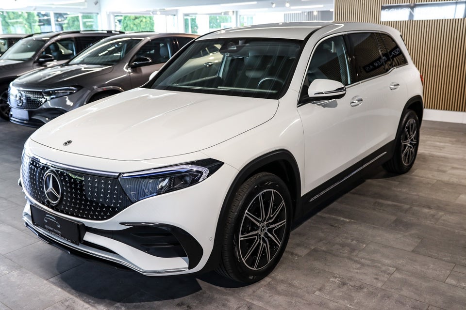 Mercedes EQB300 AMG Premium 4Matic 5d