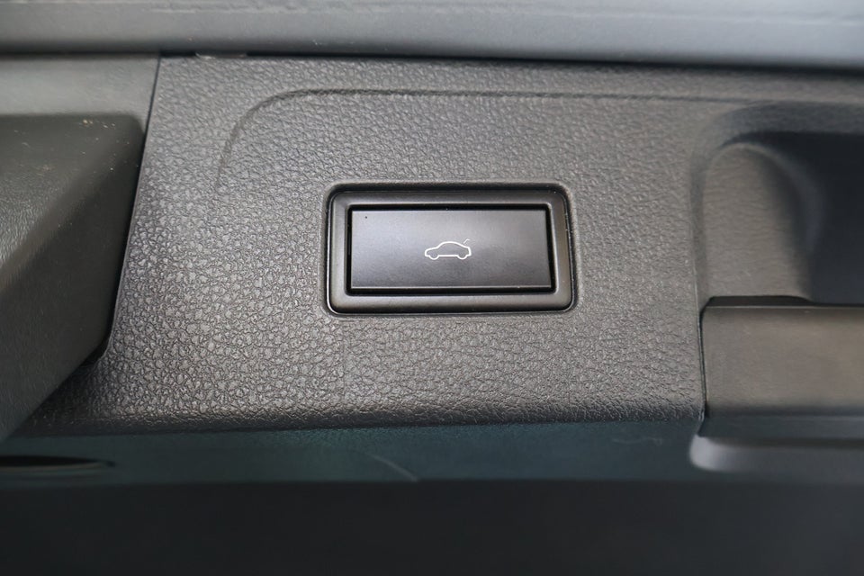 VW Passat 2,0 TDi 150 Comfortline Premium Variant DSG 5d