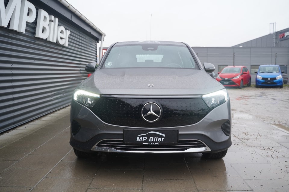 Mercedes EQB250+ Progressive 5d