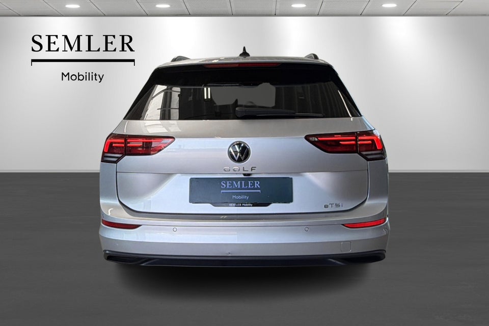 VW Golf VIII 1,5 eTSi 130 Life Variant DSG 5d