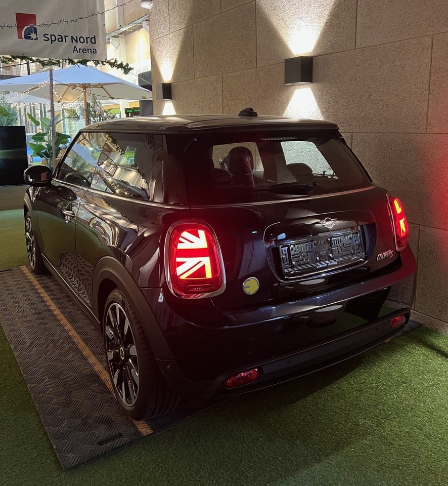 MINI Cooper SE Yours Trim 3d