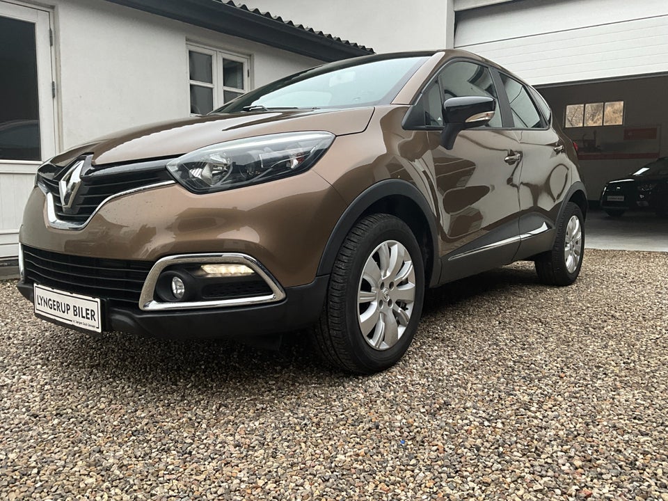 Renault Captur 0,9 TCe 90 Expression 5d