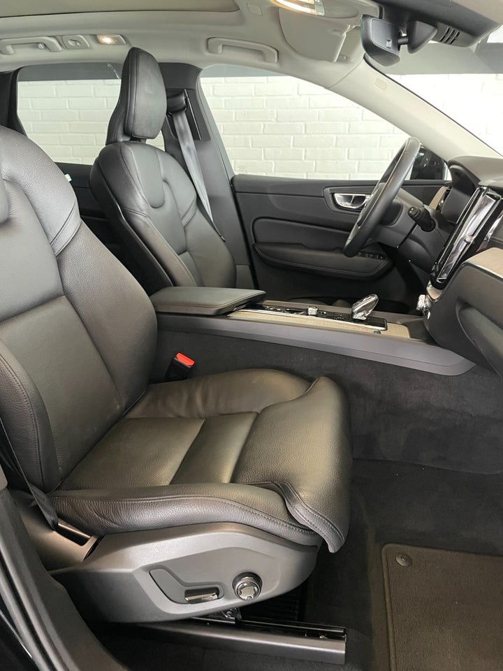 Volvo XC60 2,0 T6 ReCharge Inscription aut. AWD 5d