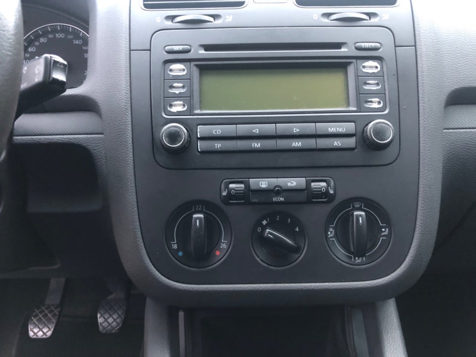 VW Golf V 1,6 Comfortline 5d