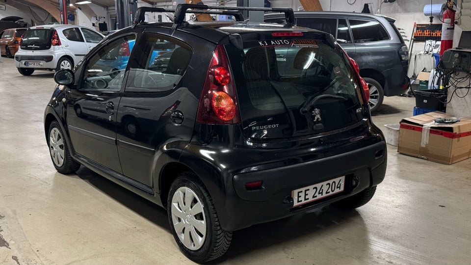 Peugeot 107 1,0 Active 5d