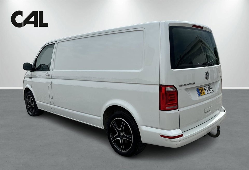 VW Transporter 2,0 TDi 204 Kassevogn DSG lang